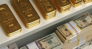 World Gold Council Infographic: The Dollar and Gold Are Asymmetrical