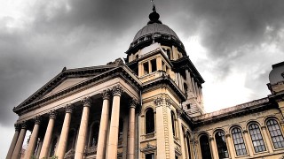 Illinois Credit Rating on Its Way to Junk Status