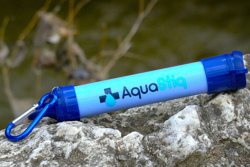 aquastiq-lifestyle-rock-wide-2