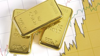4 Reasons People Invest In Precious Metals