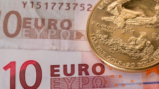 Gold Topples Euro...